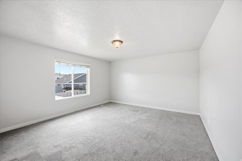 Tiny photo for 1756 E SEABISCUIT CT N, Eagle Mountain, UT 84005 (MLS # 2154189)