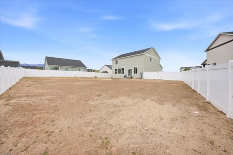 Tiny photo for 1756 E SEABISCUIT CT N, Eagle Mountain, UT 84005 (MLS # 2154189)
