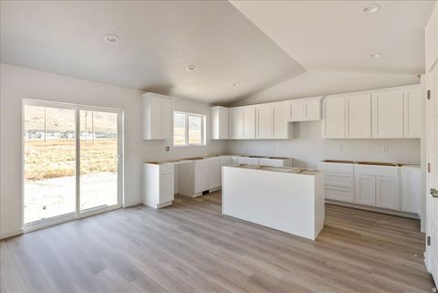 Tiny photo for 3687 N COLUMBINE WAY, Eagle Mountain, UT 84005 (MLS # 2121067)