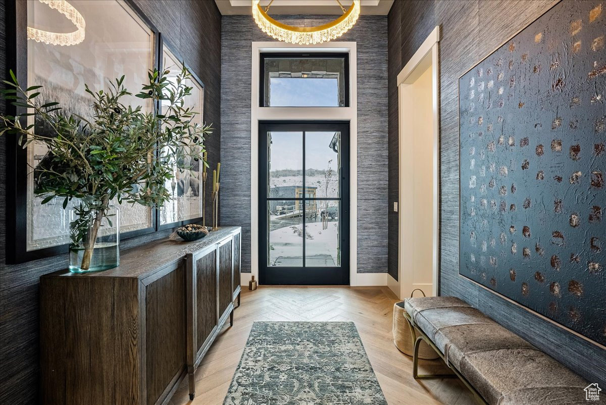 AMANTI LAGO - Residential