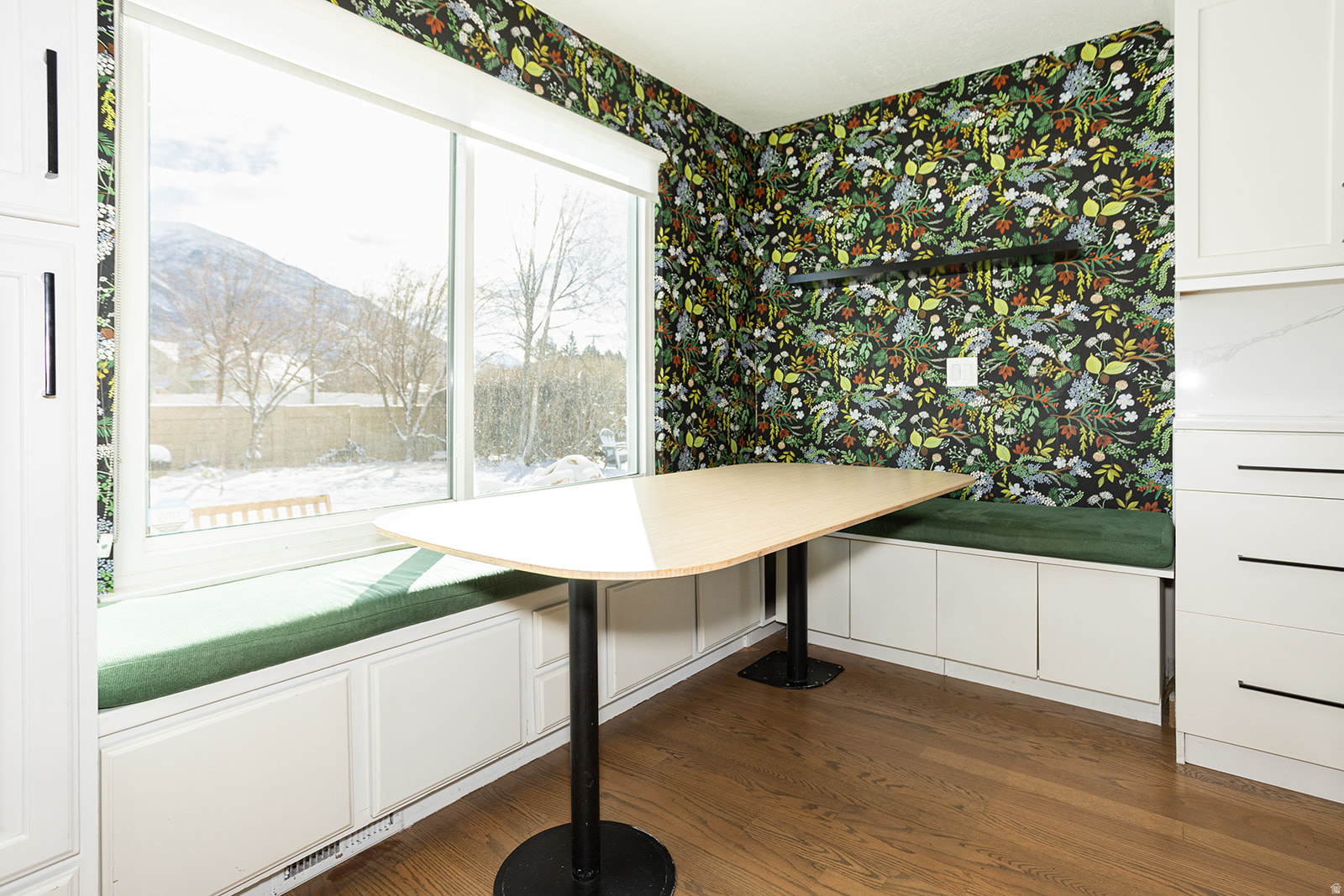 ALPINE COUNTRY - Residential