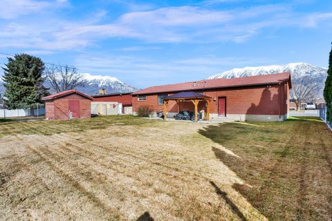 Tiny photo for 556 S 450 E, Orem, UT 84097 (MLS # 2142939)