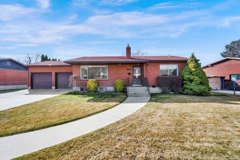 Tiny photo for 556 S 450 E, Orem, UT 84097 (MLS # 2142939)