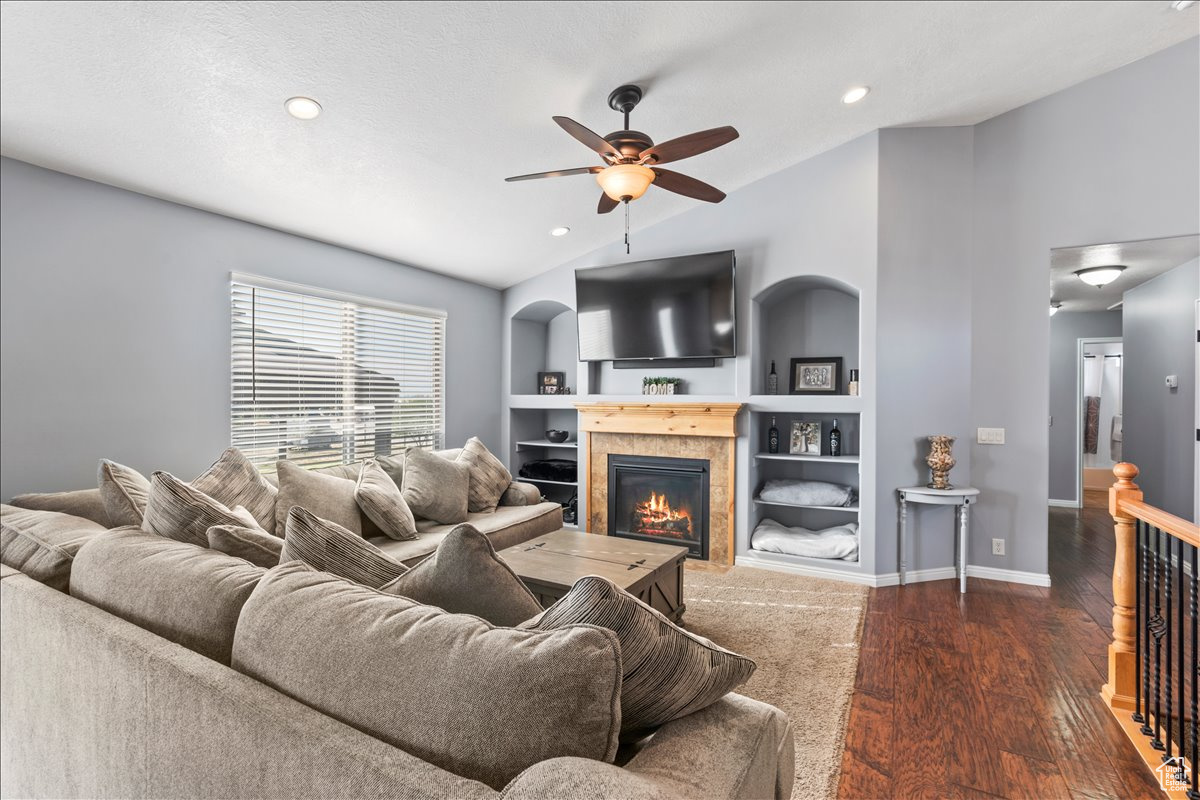 SPIRAL SPRINGS - Residential