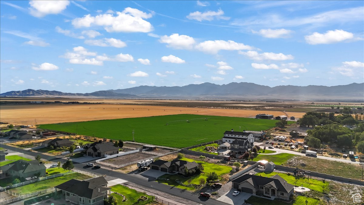 SPIRAL SPRINGS - Residential