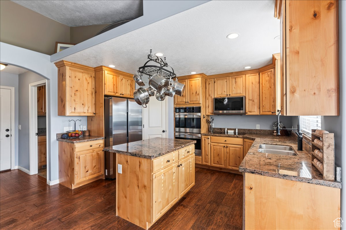 SPIRAL SPRINGS - Residential