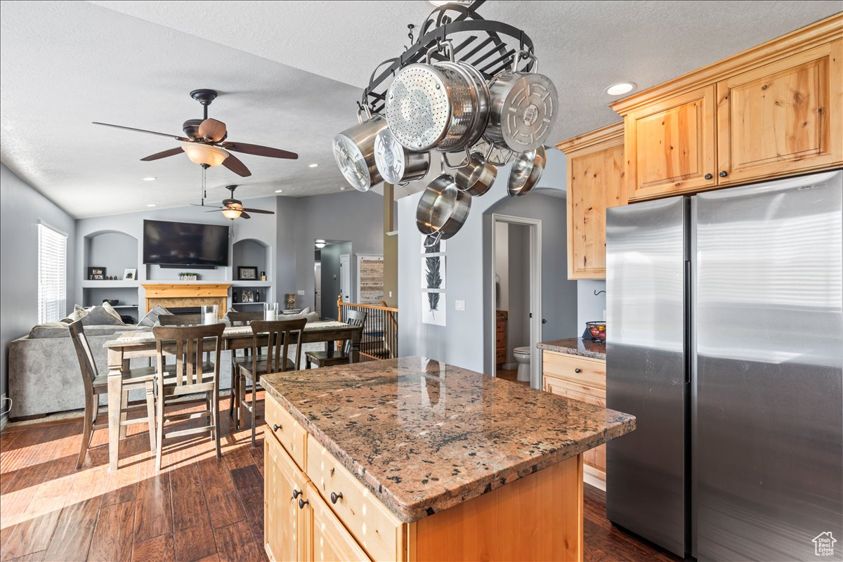 SPIRAL SPRINGS - Residential