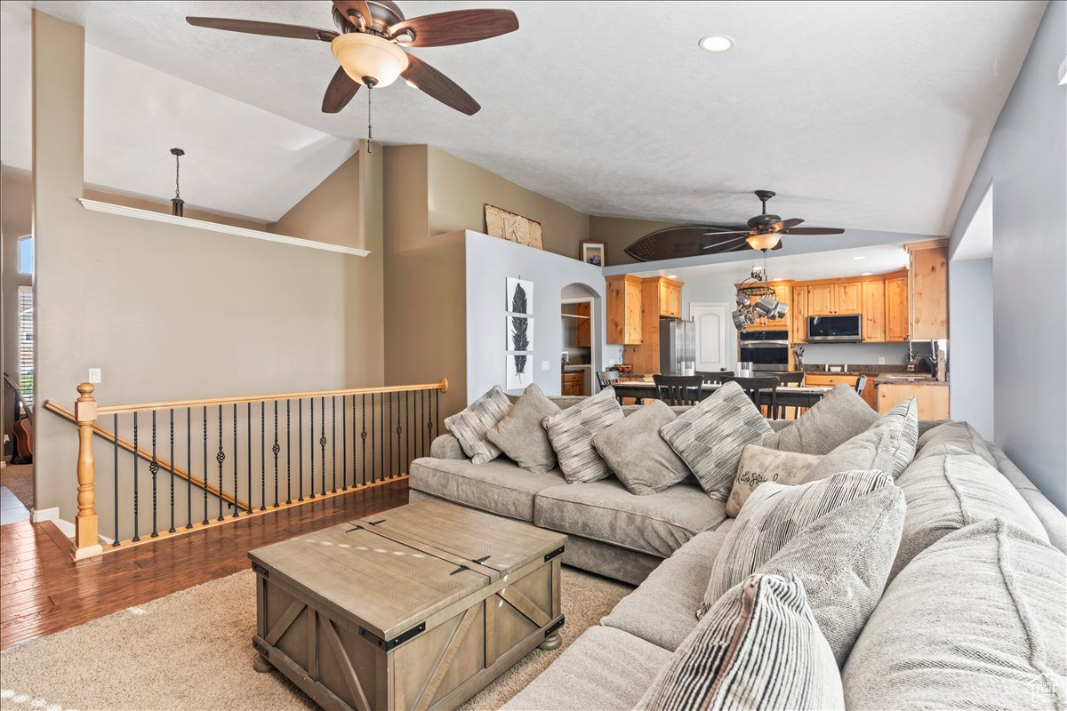 SPIRAL SPRINGS - Residential