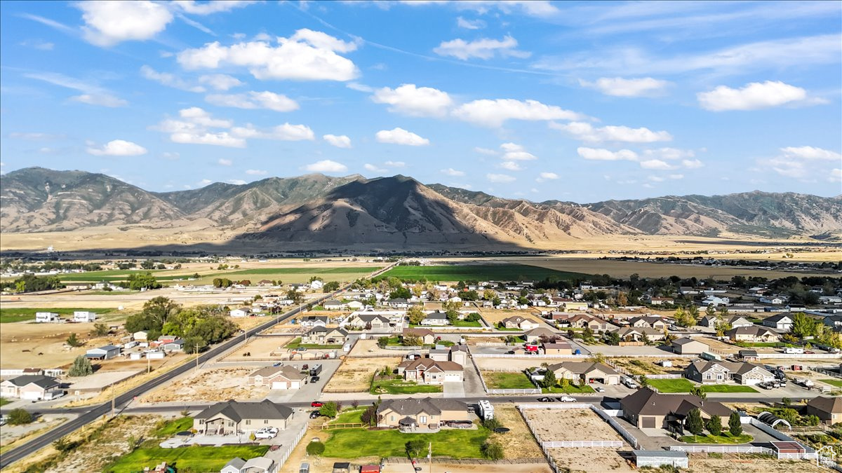 SPIRAL SPRINGS - Residential