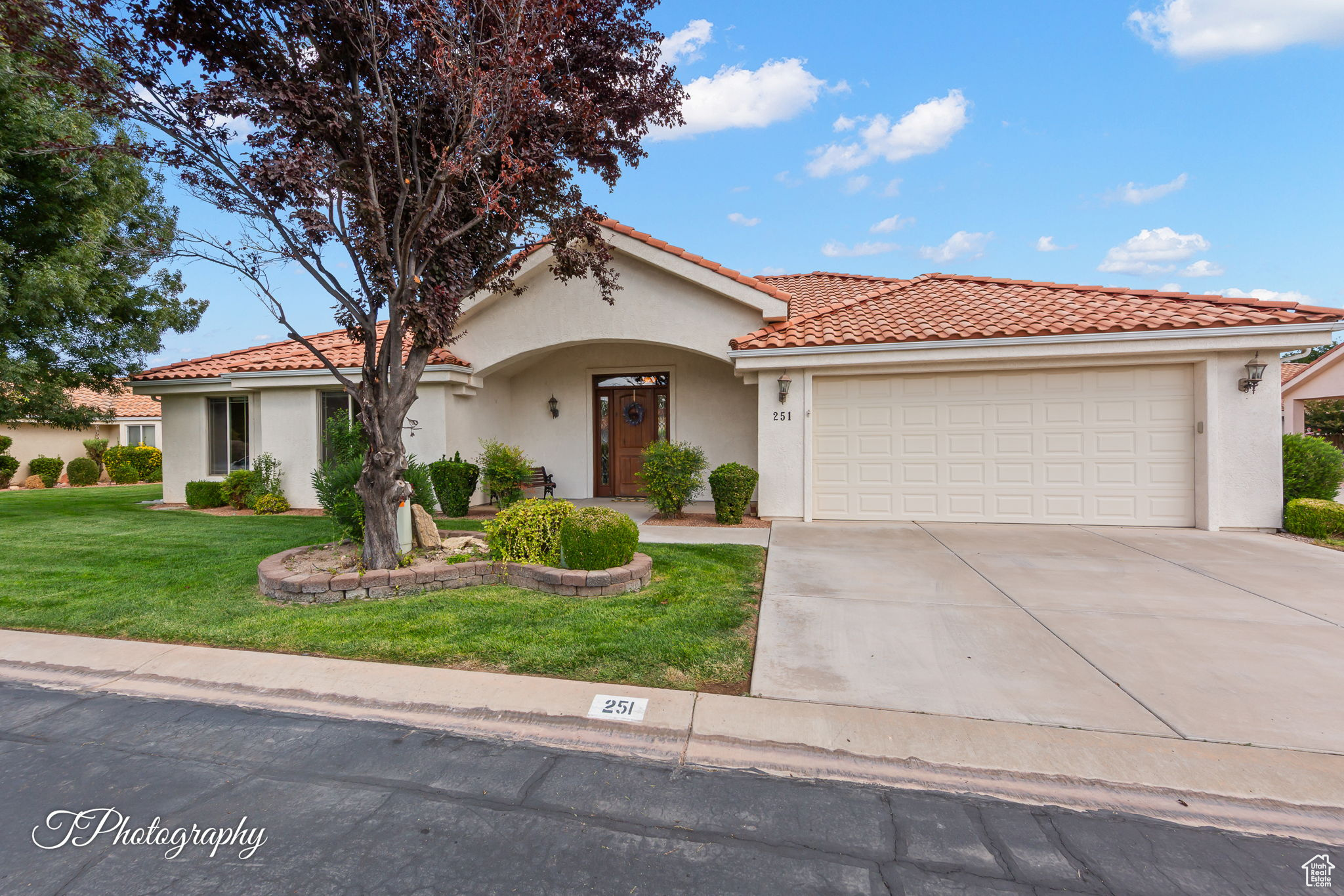 RIVERWOOD 1 CONDO - Residential