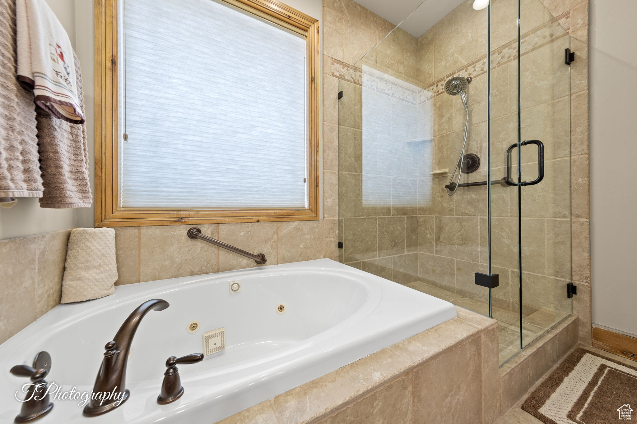 RIVERWOOD 1 CONDO - Residential