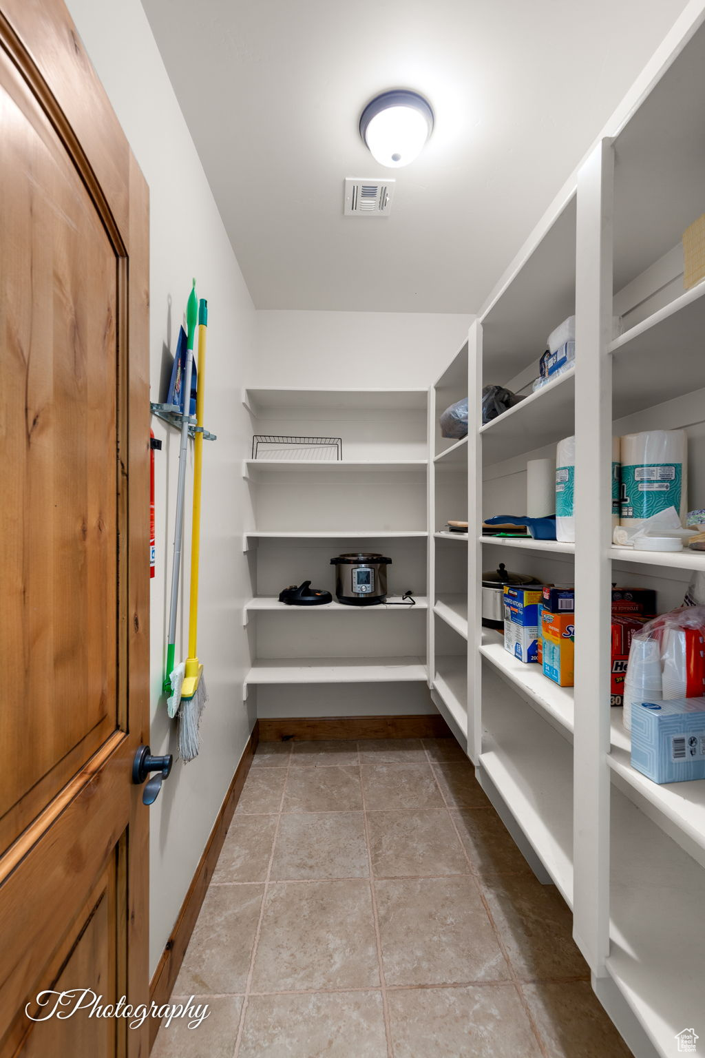 RIVERWOOD 1 CONDO - Residential