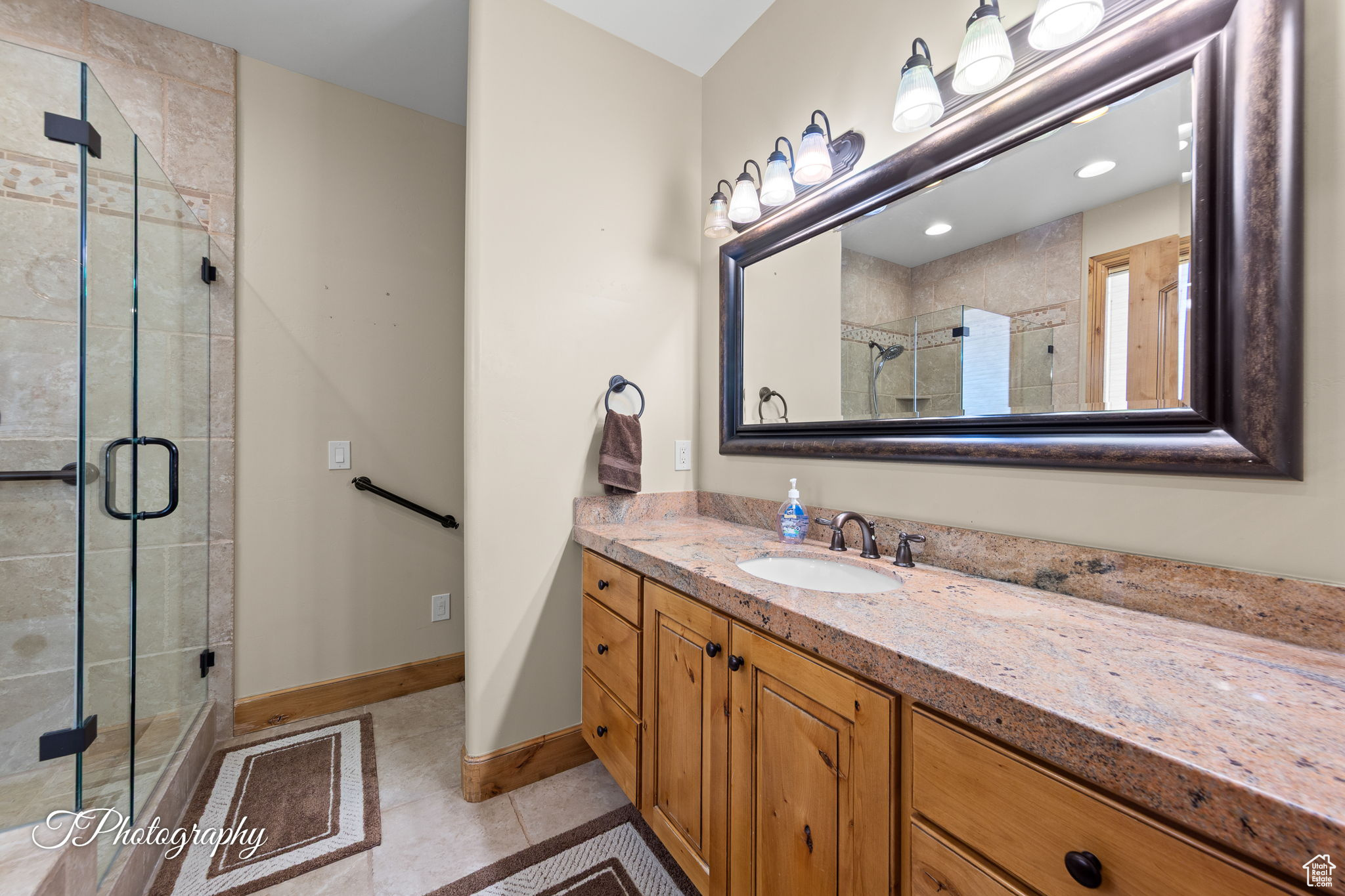 RIVERWOOD 1 CONDO - Residential