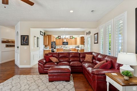 Tiny photo for 708 SANDHILL CT, Lehi, UT 84043 (MLS # 2115625)