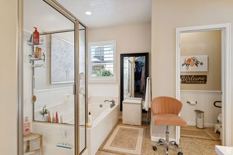 Tiny photo for 708 SANDHILL CT, Lehi, UT 84043 (MLS # 2115625)