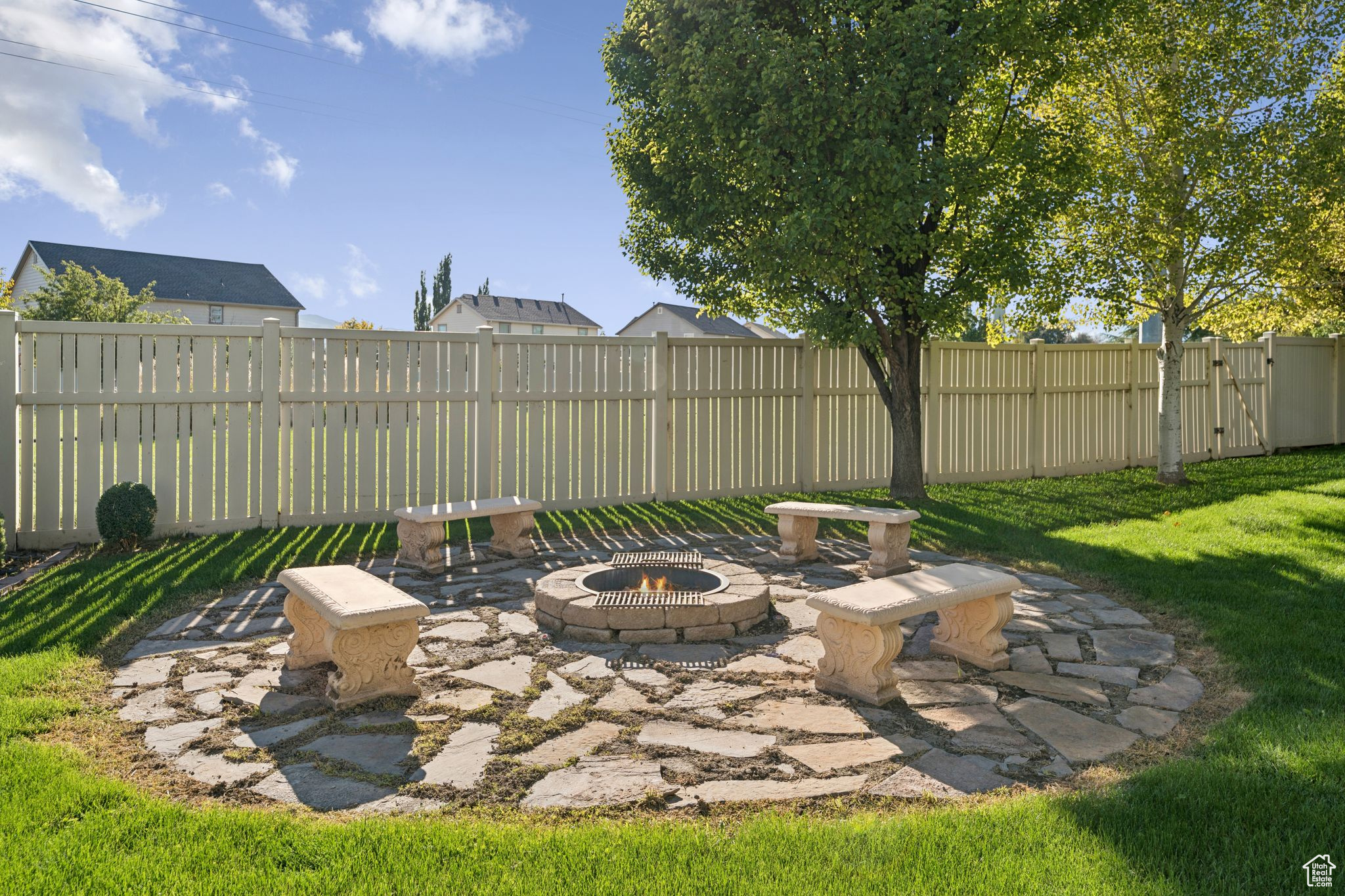 SPRING CREEK RANCH - Residential