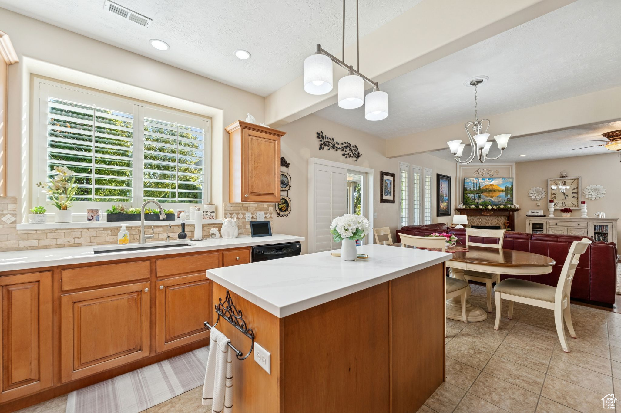 SPRING CREEK RANCH - Residential