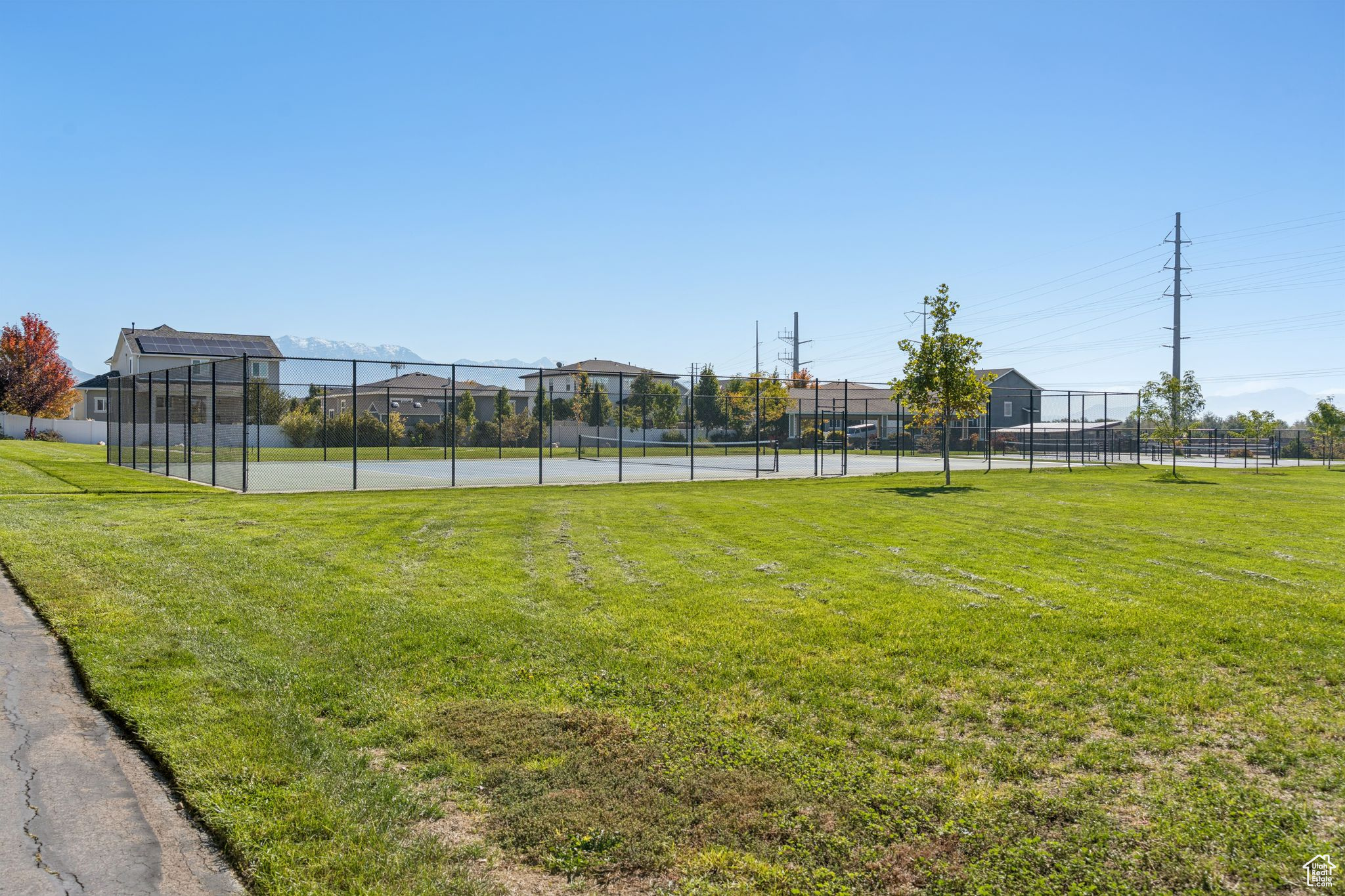 SPRING CREEK RANCH - Residential