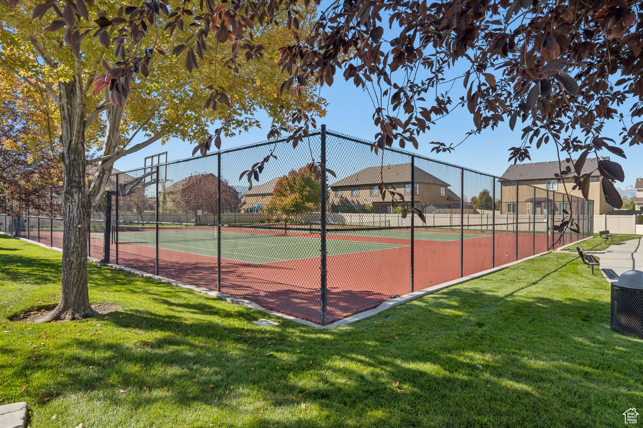 SPRING CREEK RANCH - Residential