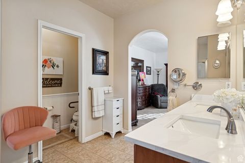Tiny photo for 708 SANDHILL CT, Lehi, UT 84043 (MLS # 2115625)