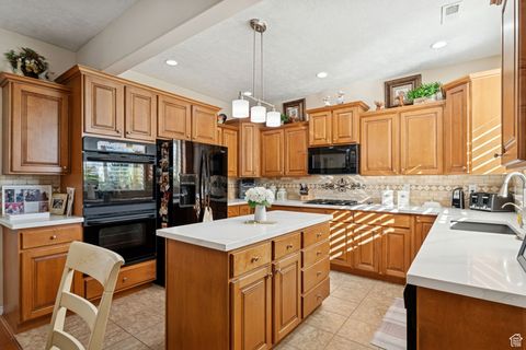 Tiny photo for 708 SANDHILL CT, Lehi, UT 84043 (MLS # 2115625)