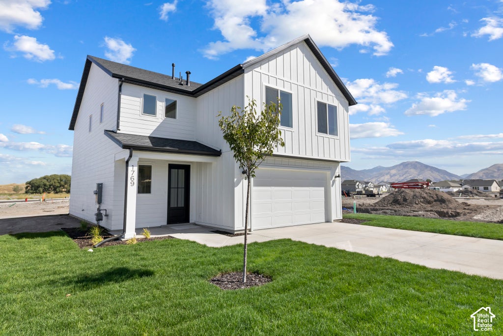 Photo of 569 S GOLDEN TROUT WAY, Logan, UT 84321 (MLS # 2190141)