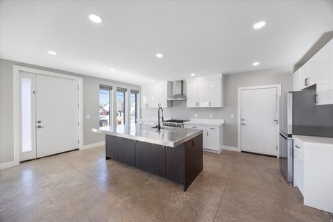 Tiny photo for 7045 S 300 E, Midvale, UT 84047 (MLS # 2133205)