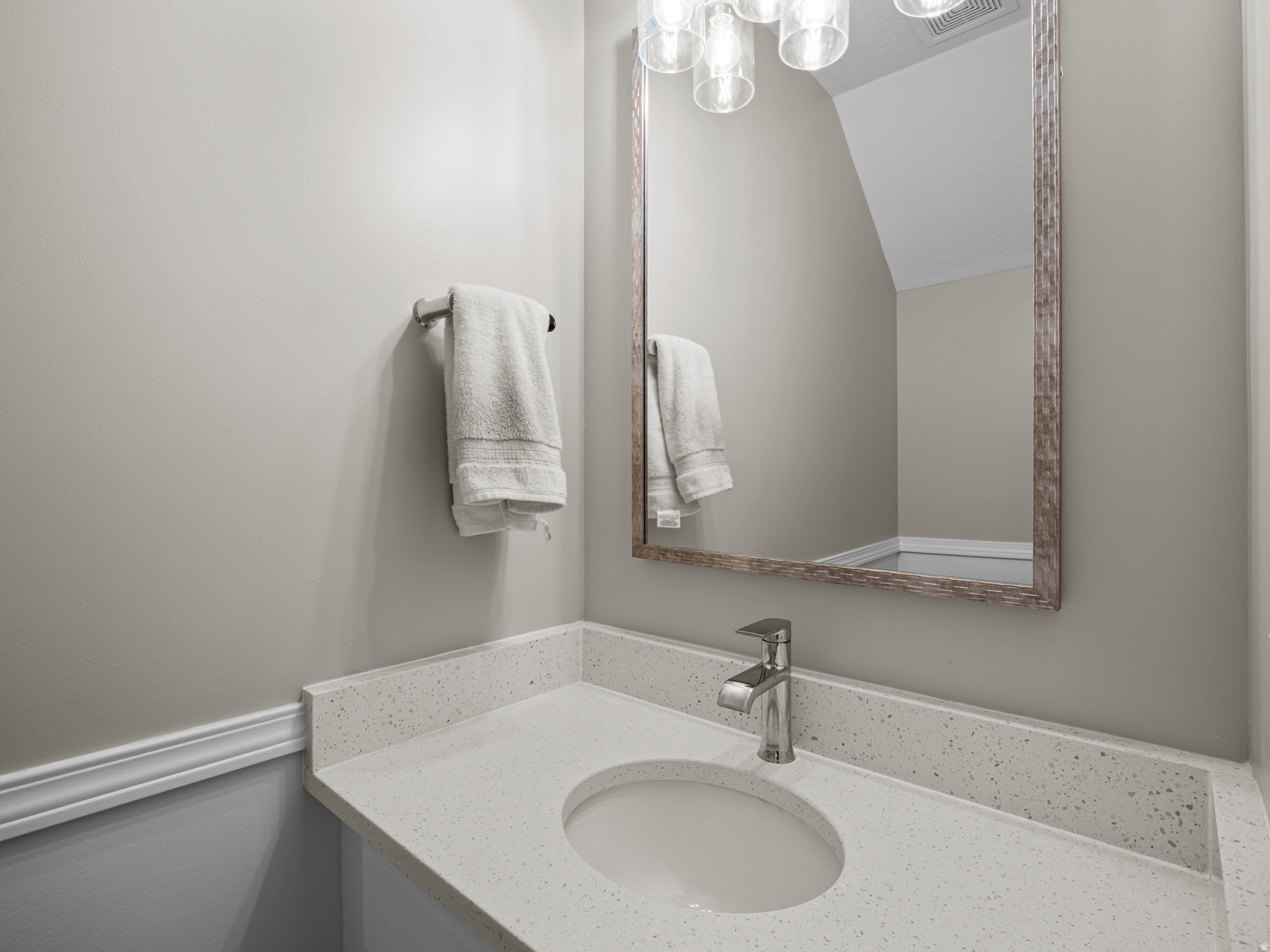 PICKFORD ESTATES - Residential