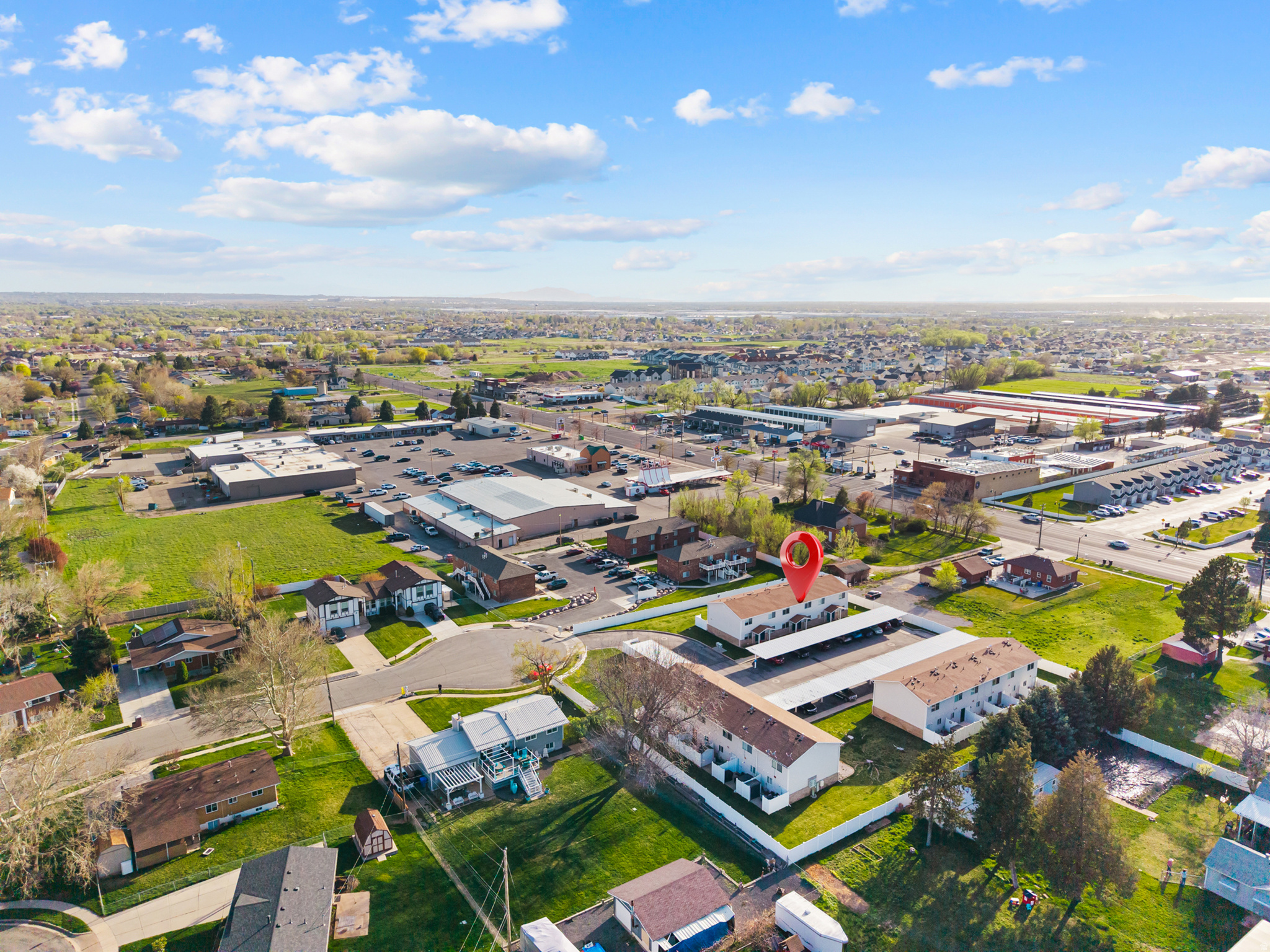 PICKFORD ESTATES - Residential