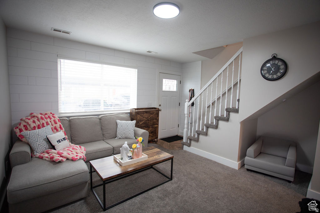 PICKFORD ESTATES - Residential