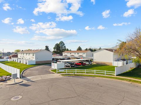Tiny photo for 422 E 2050 N #4C, North Ogden, UT 84414 (MLS # 2145203)