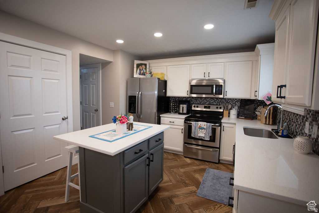 PICKFORD ESTATES - Residential