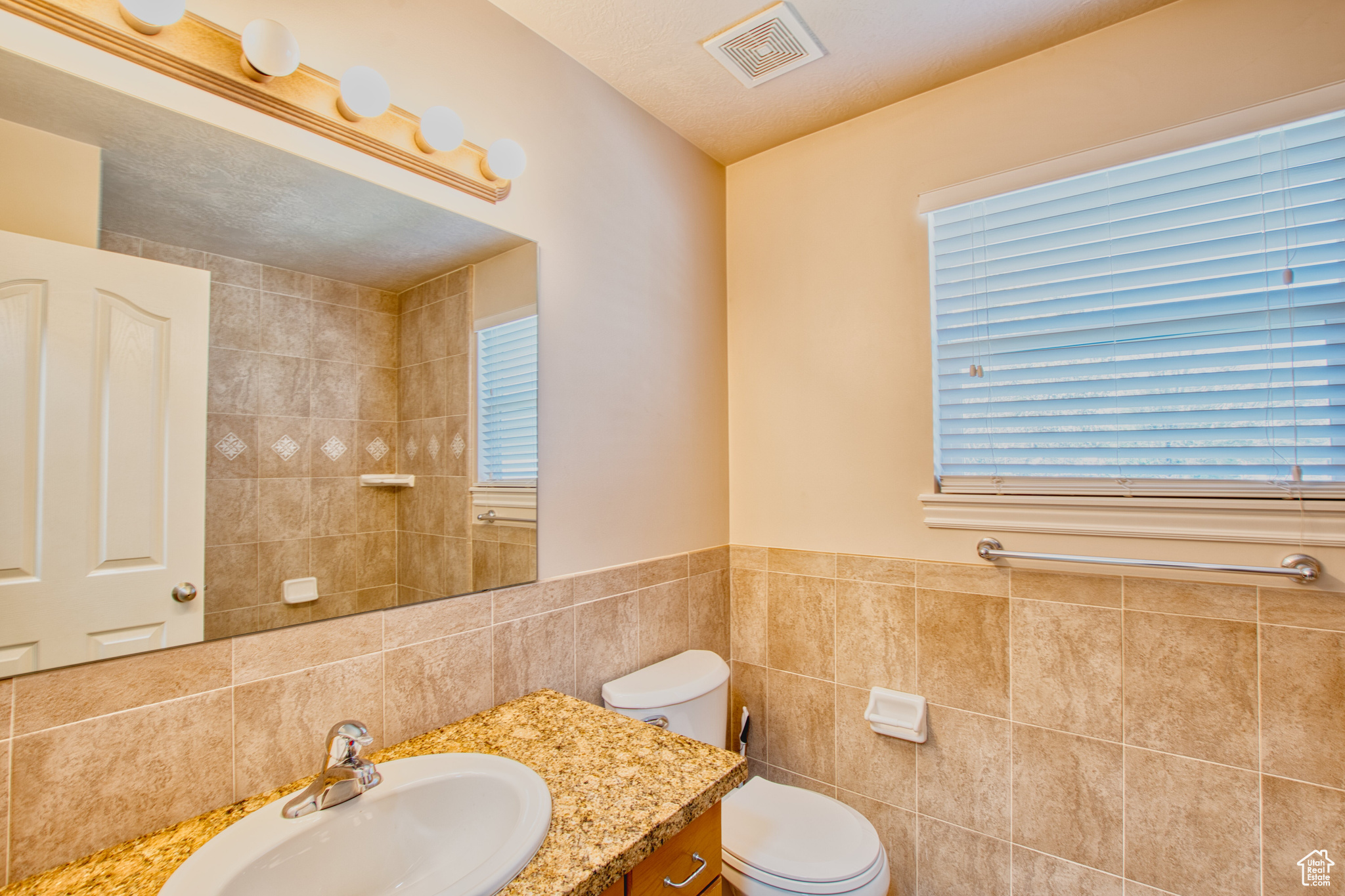 HERITAGE CROSSING - Residential