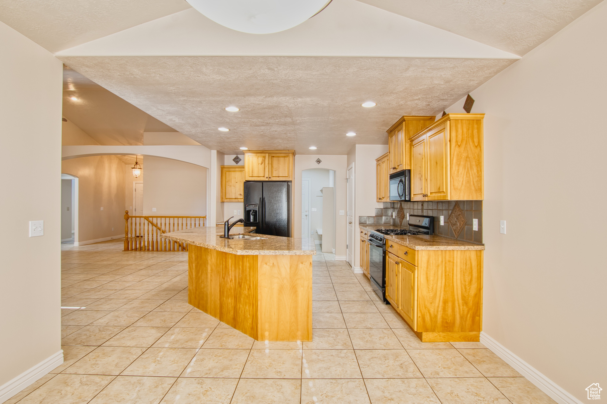 HERITAGE CROSSING - Residential