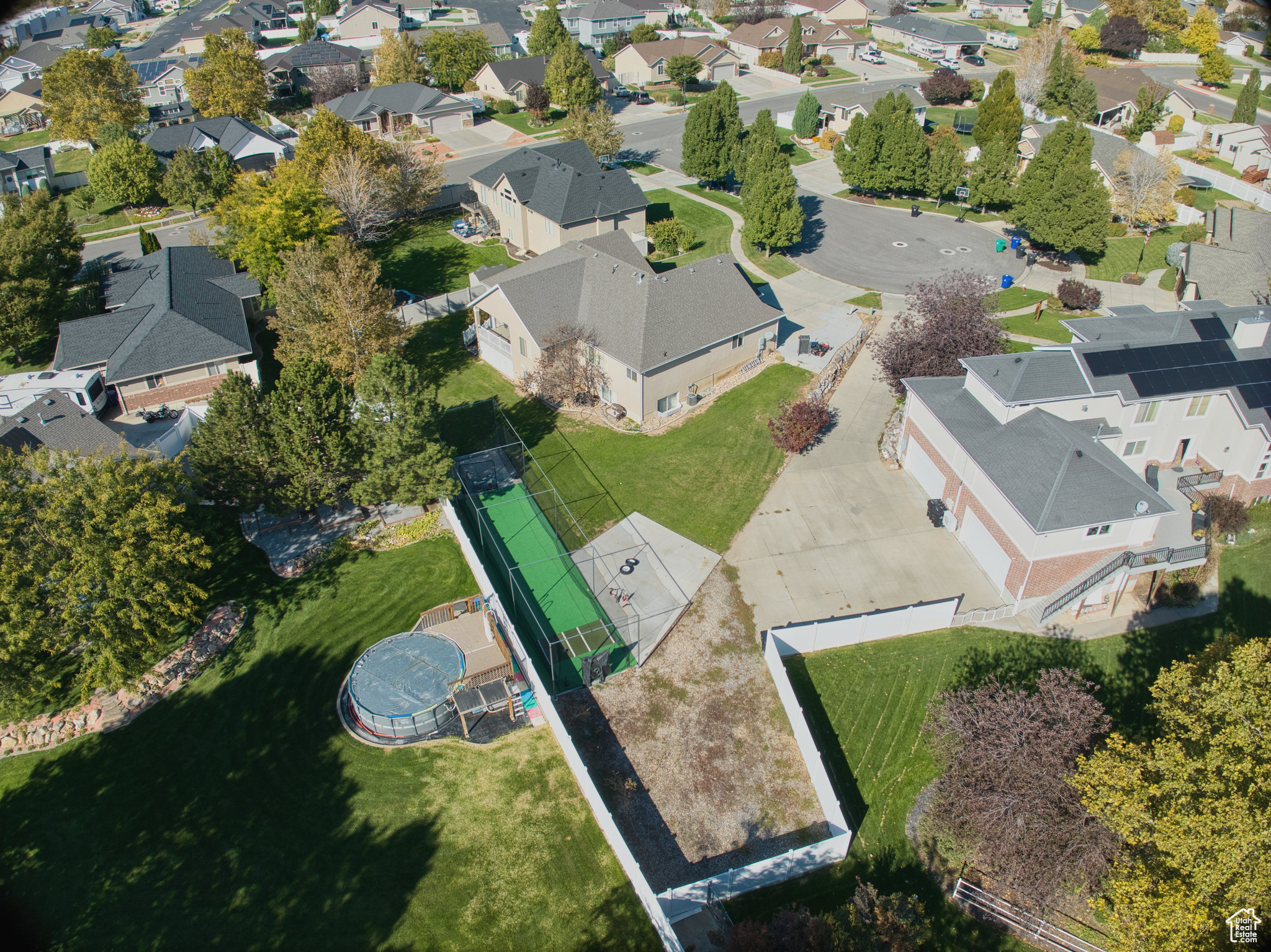HERITAGE CROSSING - Residential