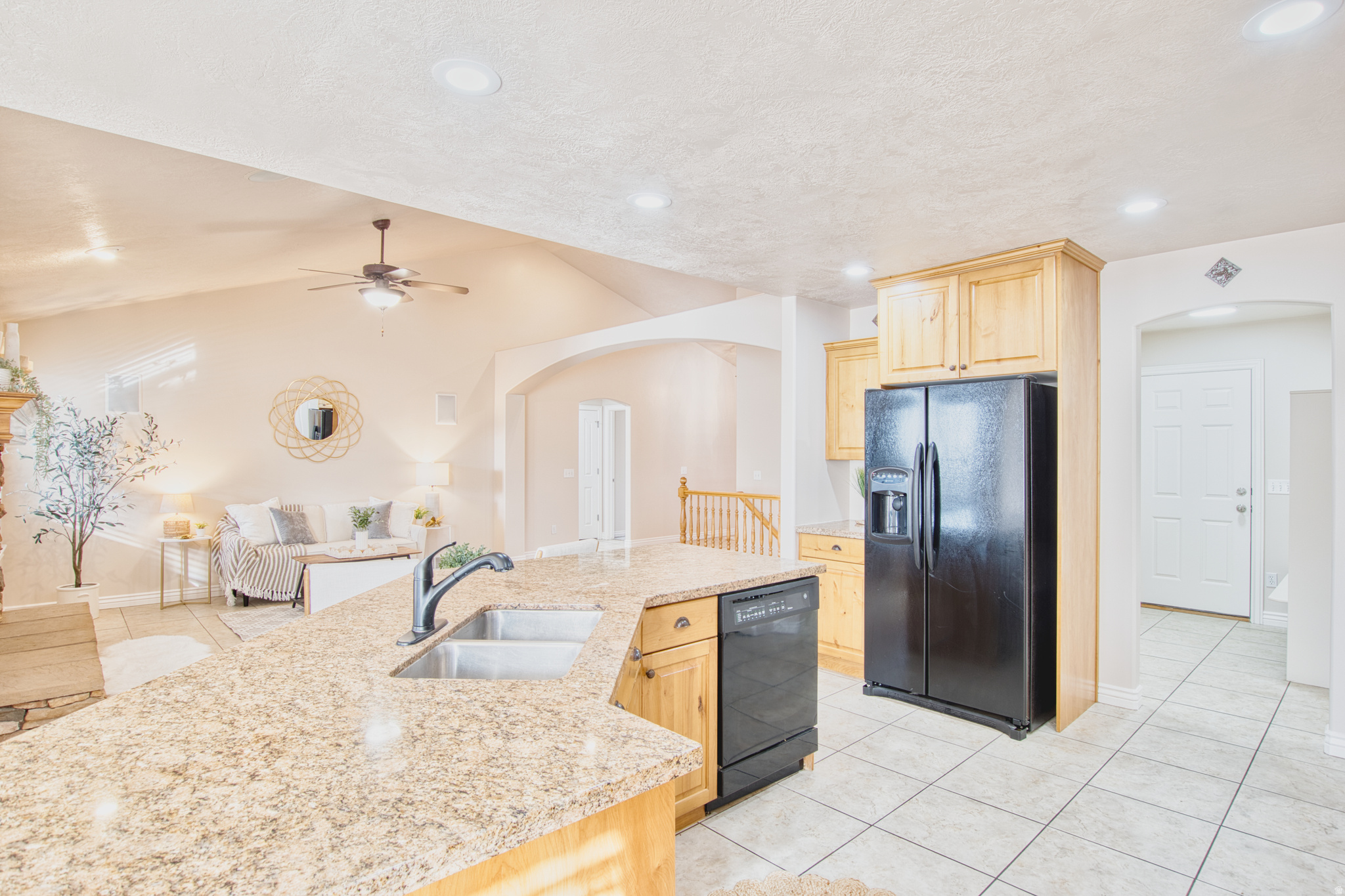 HERITAGE CROSSING - Residential