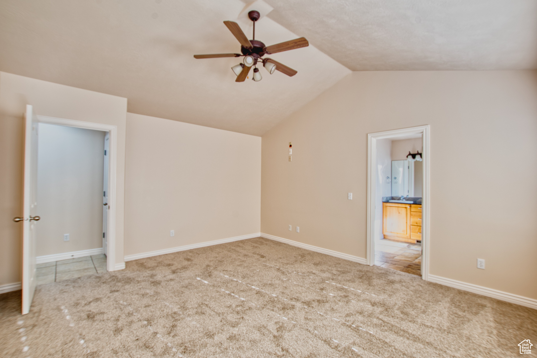 HERITAGE CROSSING - Residential