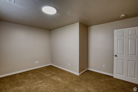 Tiny photo for 916 S 1760 W, Syracuse, UT 84075 (MLS # 2116532)