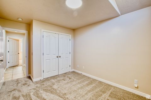 Tiny photo for 916 S 1760 W, Syracuse, UT 84075 (MLS # 2116532)