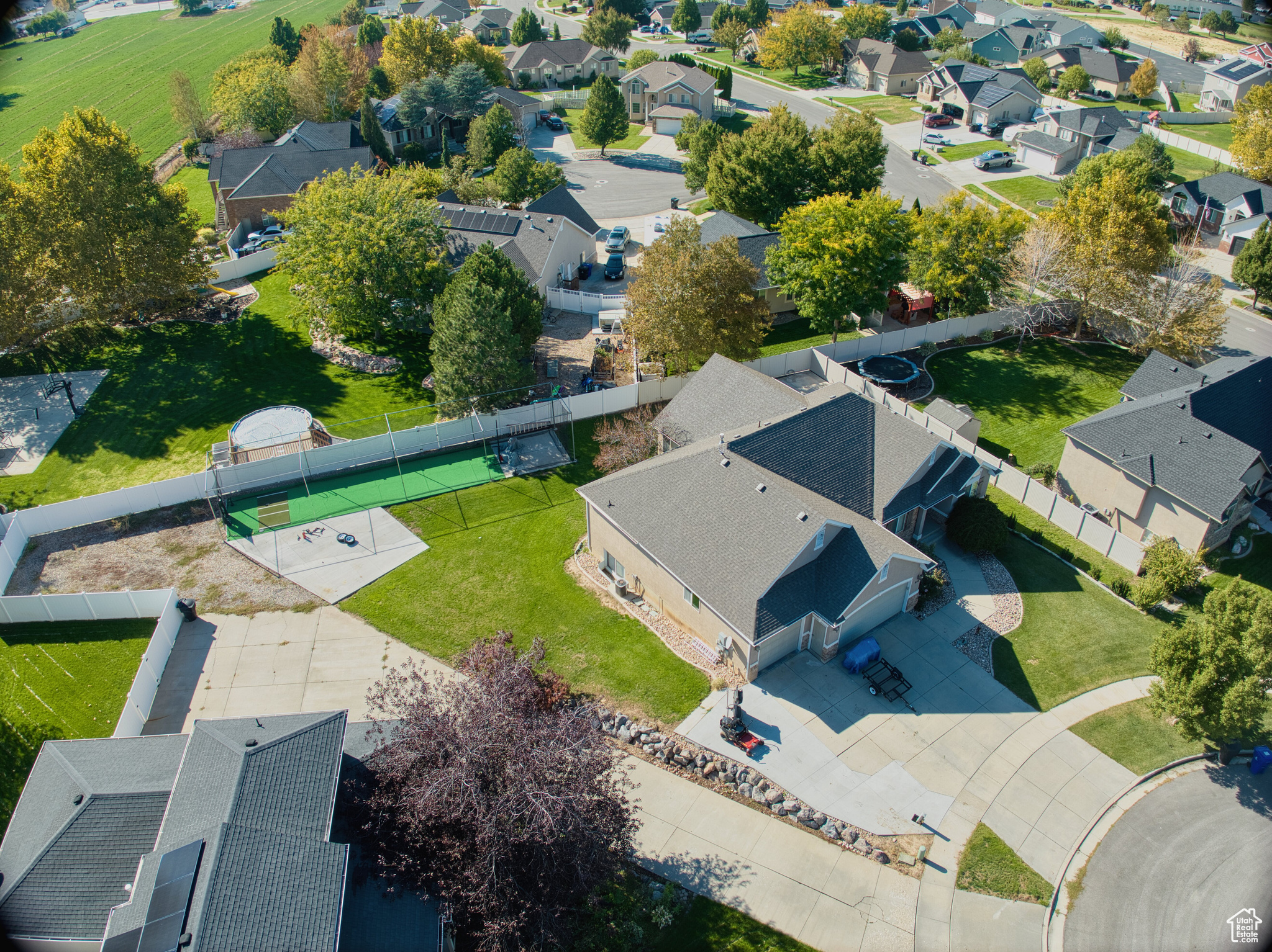 HERITAGE CROSSING - Residential
