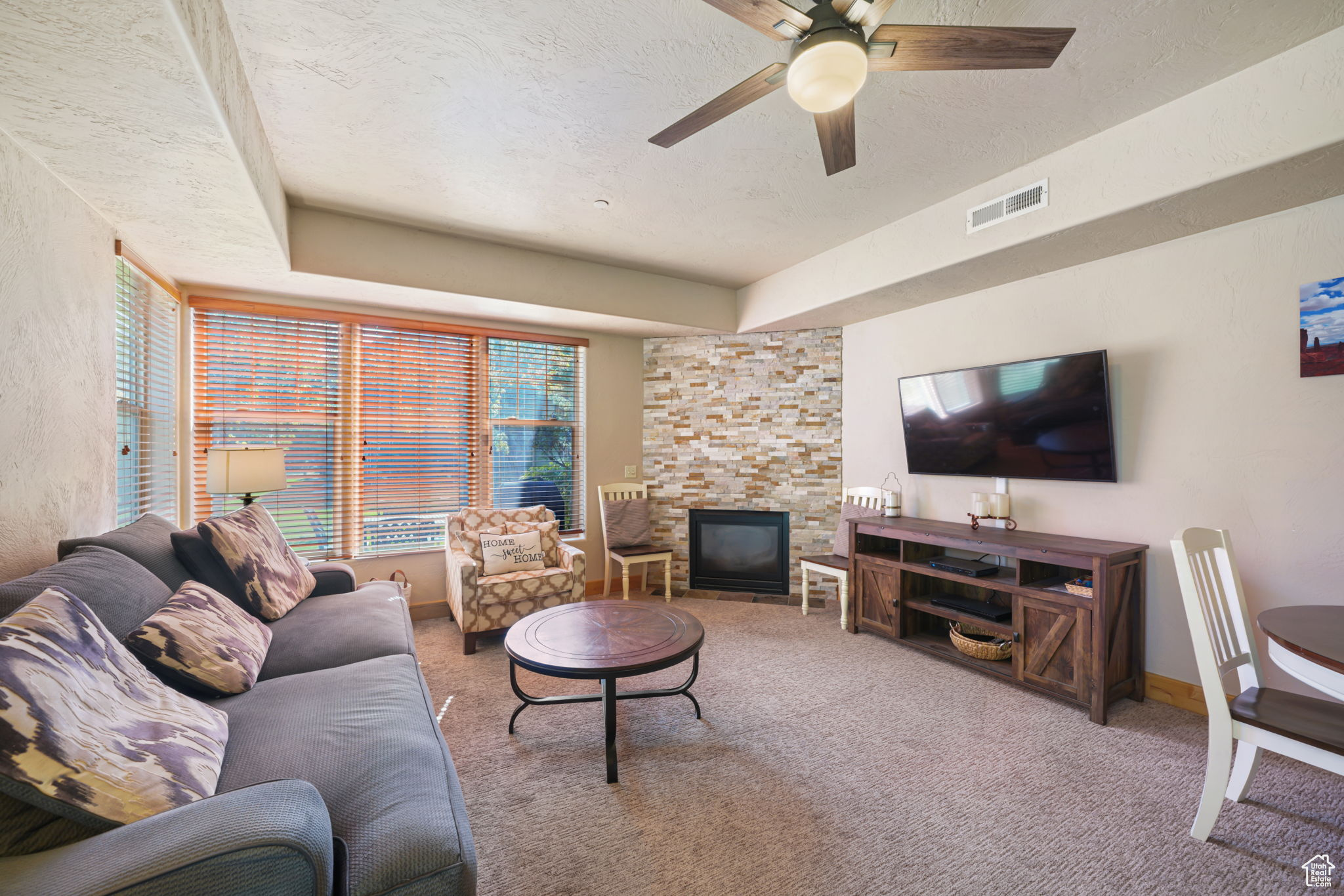 FOX POINTE@REDSTONE - Residential