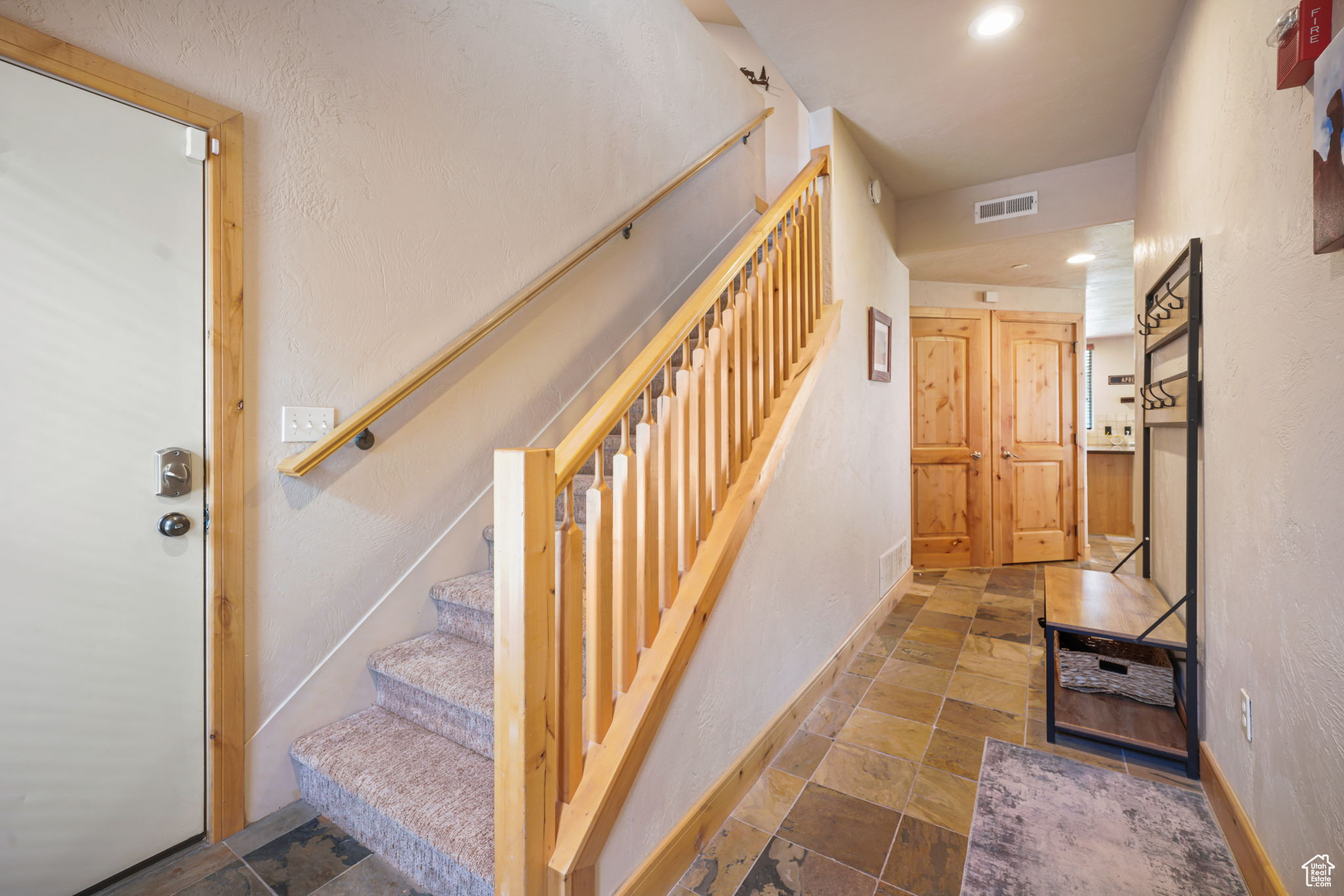 FOX POINTE@REDSTONE - Residential