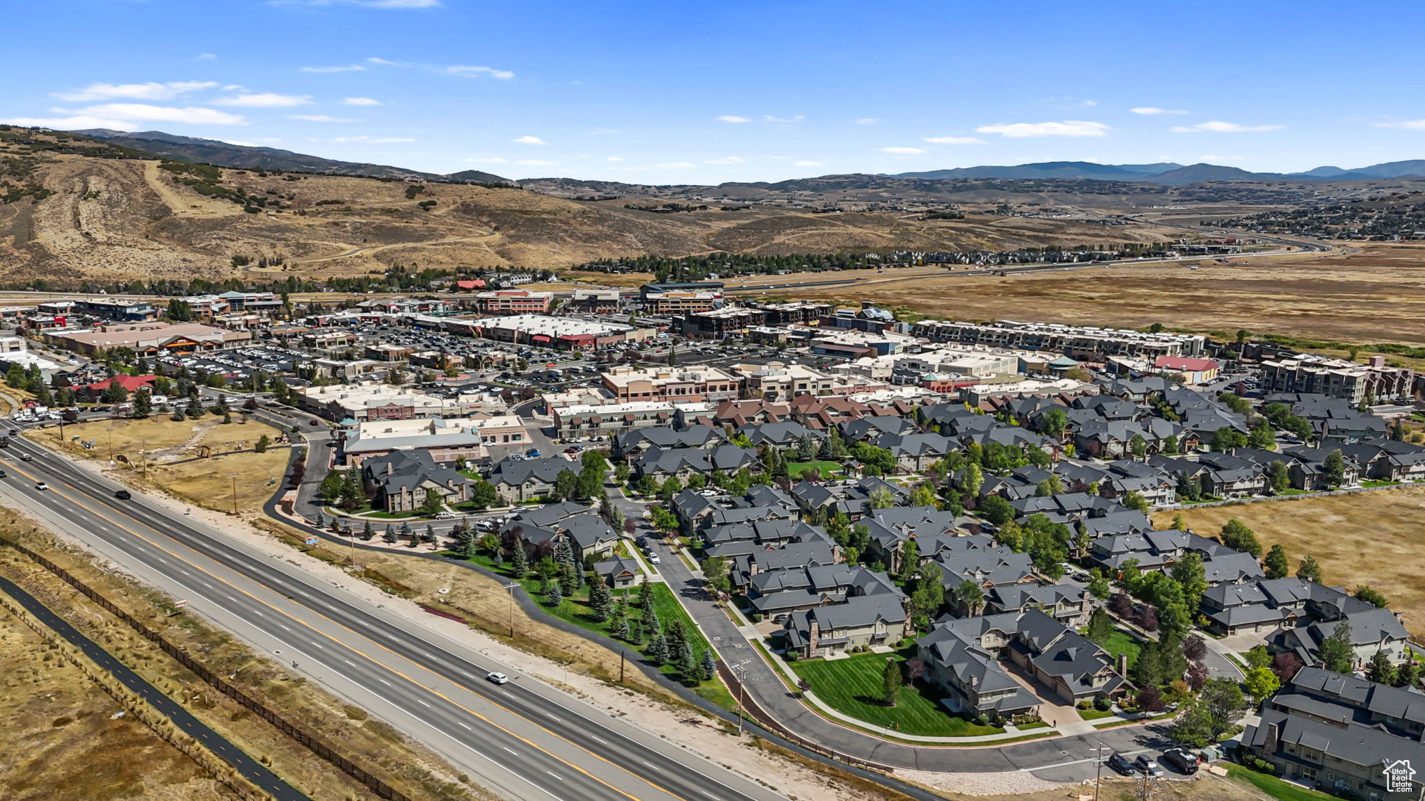 FOX POINTE@REDSTONE - Residential
