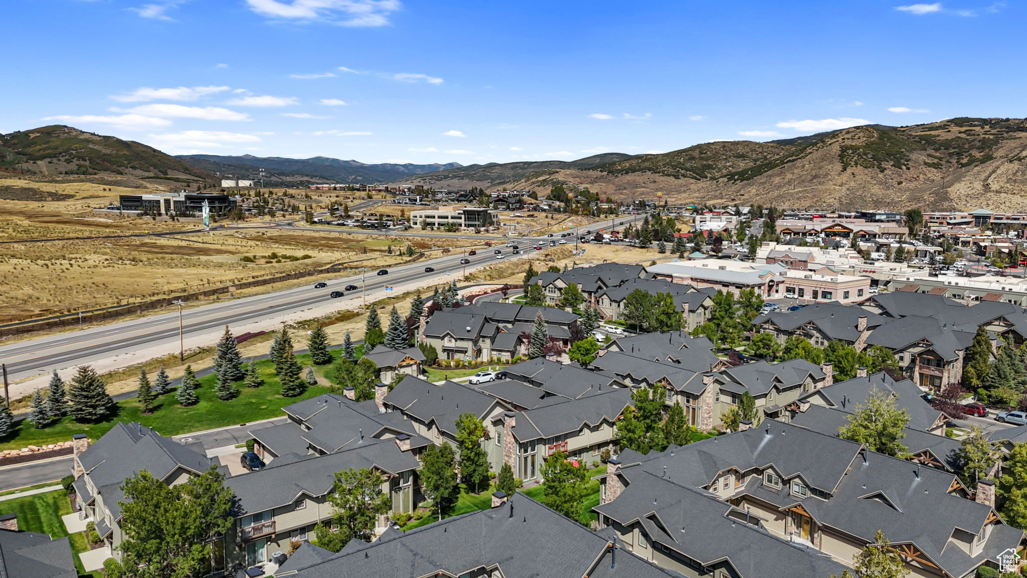 FOX POINTE@REDSTONE - Residential