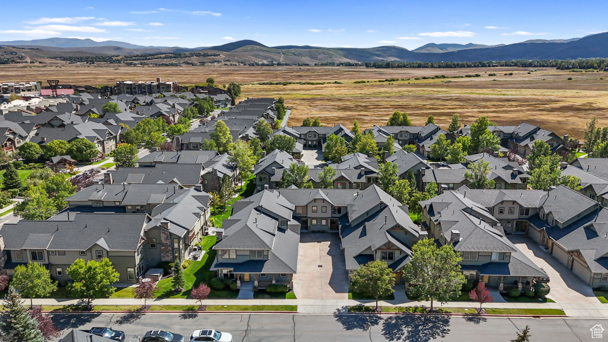 FOX POINTE@REDSTONE - Residential