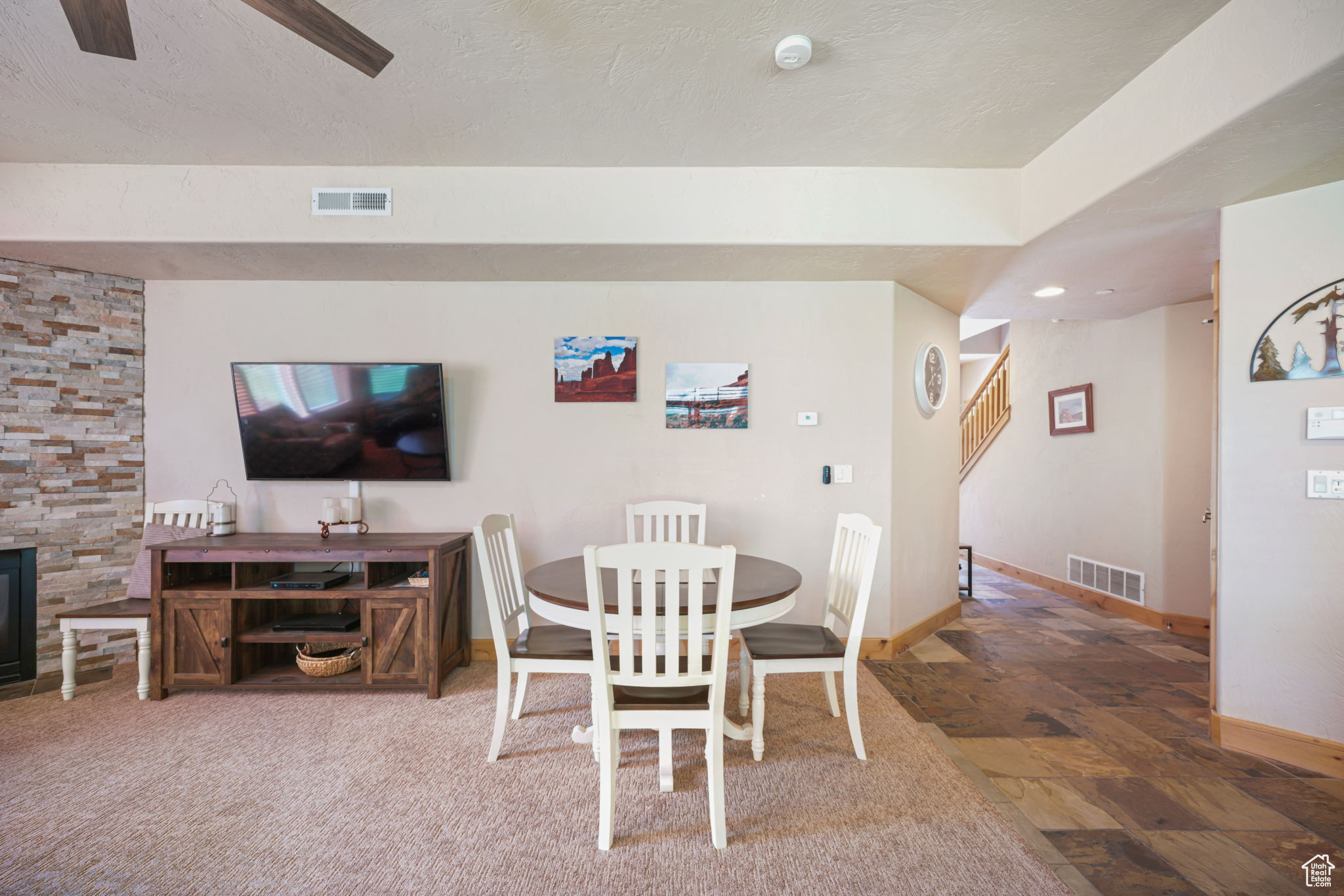 FOX POINTE@REDSTONE - Residential