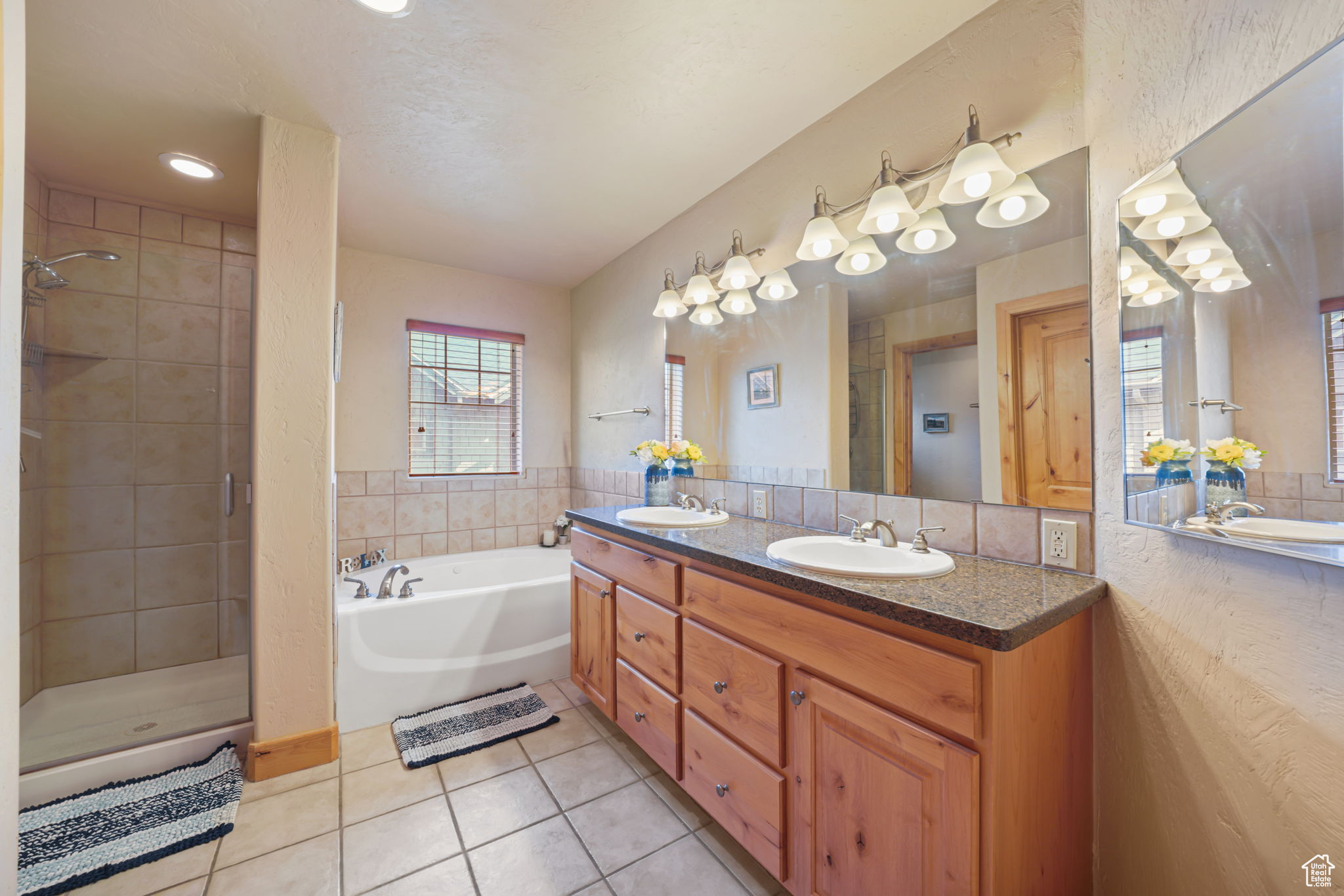 FOX POINTE@REDSTONE - Residential