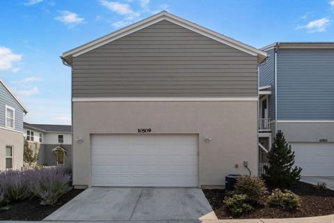 Tiny photo for 10509 S LIV WAY W, South Jordan, UT 84009 (MLS # 2147156)