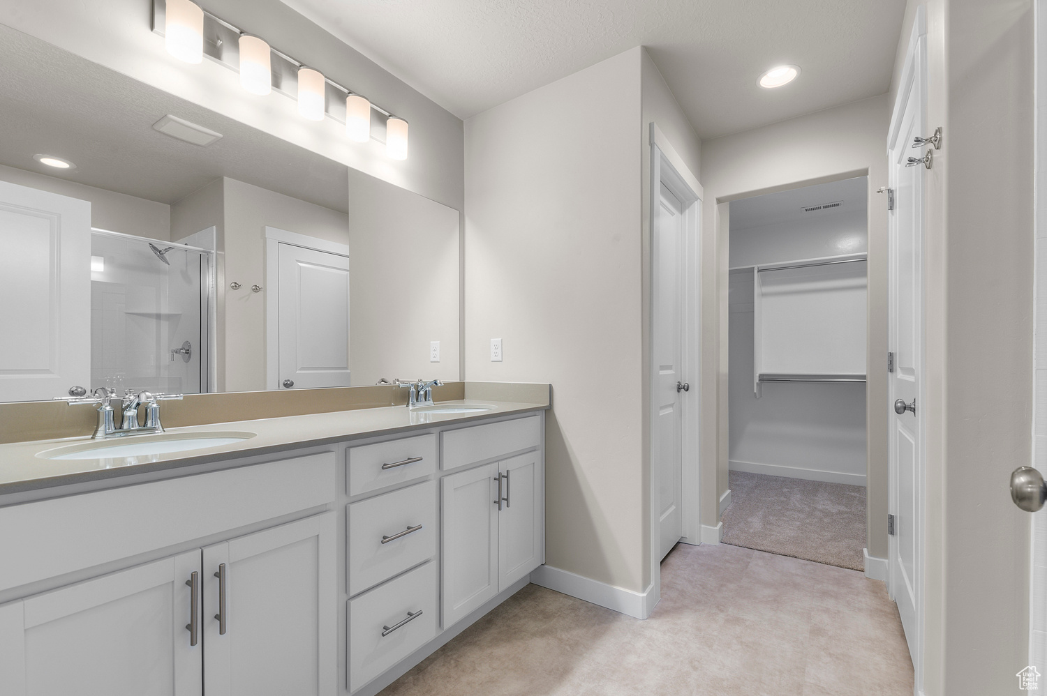 DRY CREEK HIGHLAND COTTAGE 172 - Residential