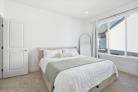 Tiny photo for 740 W 500 N, Smithfield, UT 84335 (MLS # 2145060)